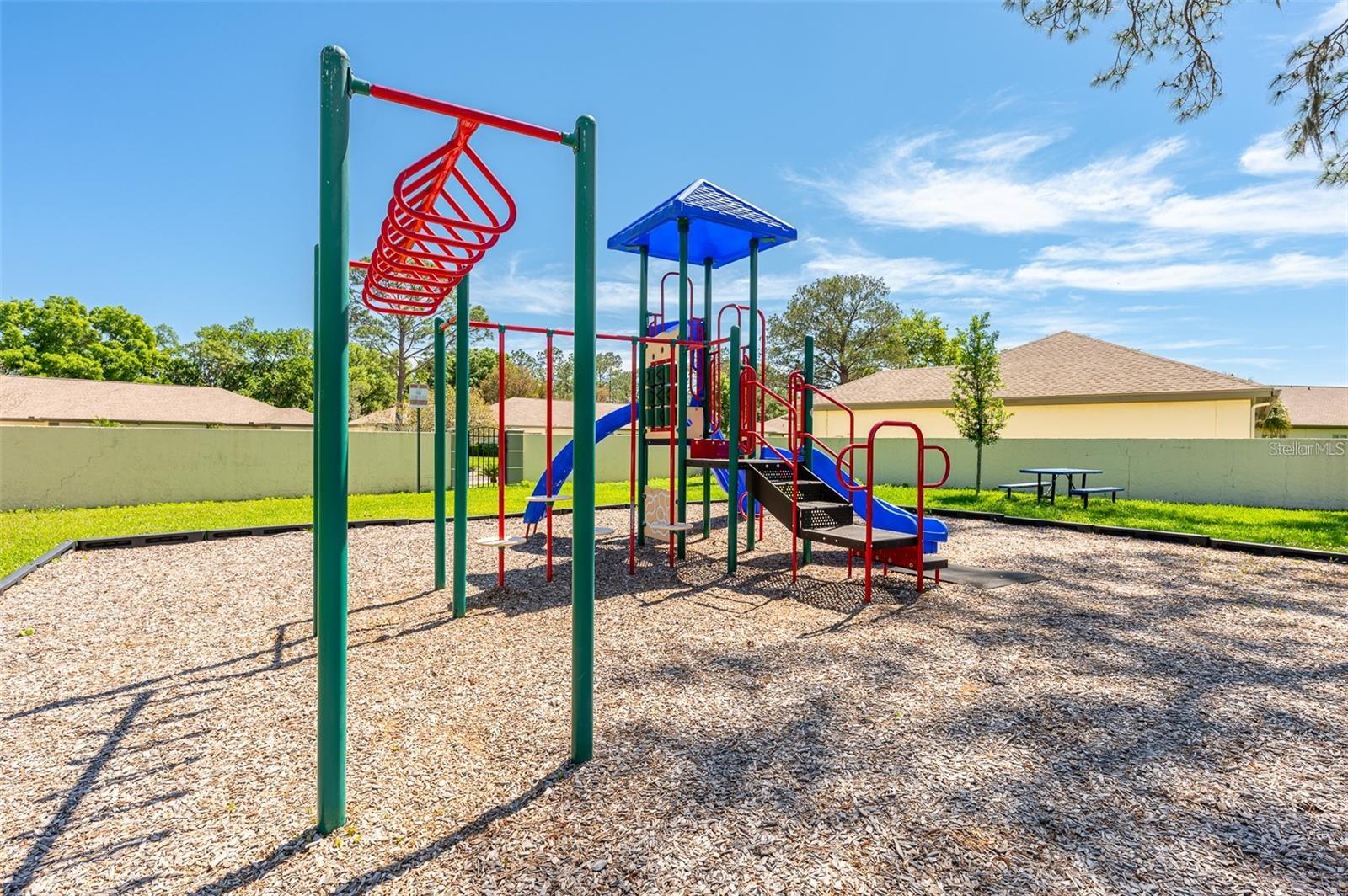 PEBBLE CREEK VILLAGE UNIT 6 RE - Residential Lease