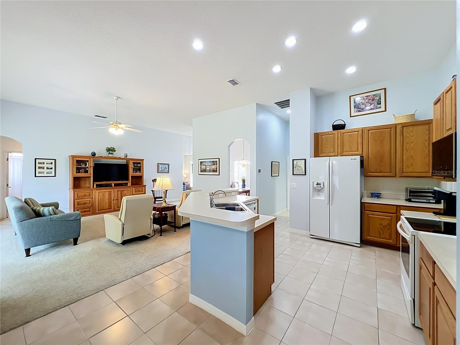 REDBRIDGE AT CARILLON - Residential