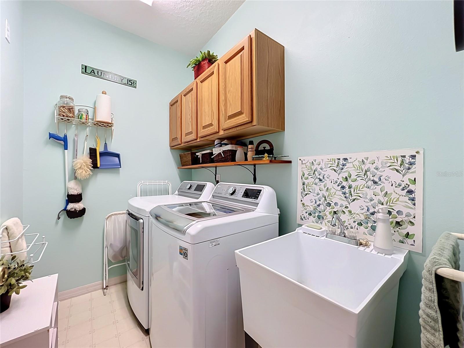 REDBRIDGE AT CARILLON - Residential