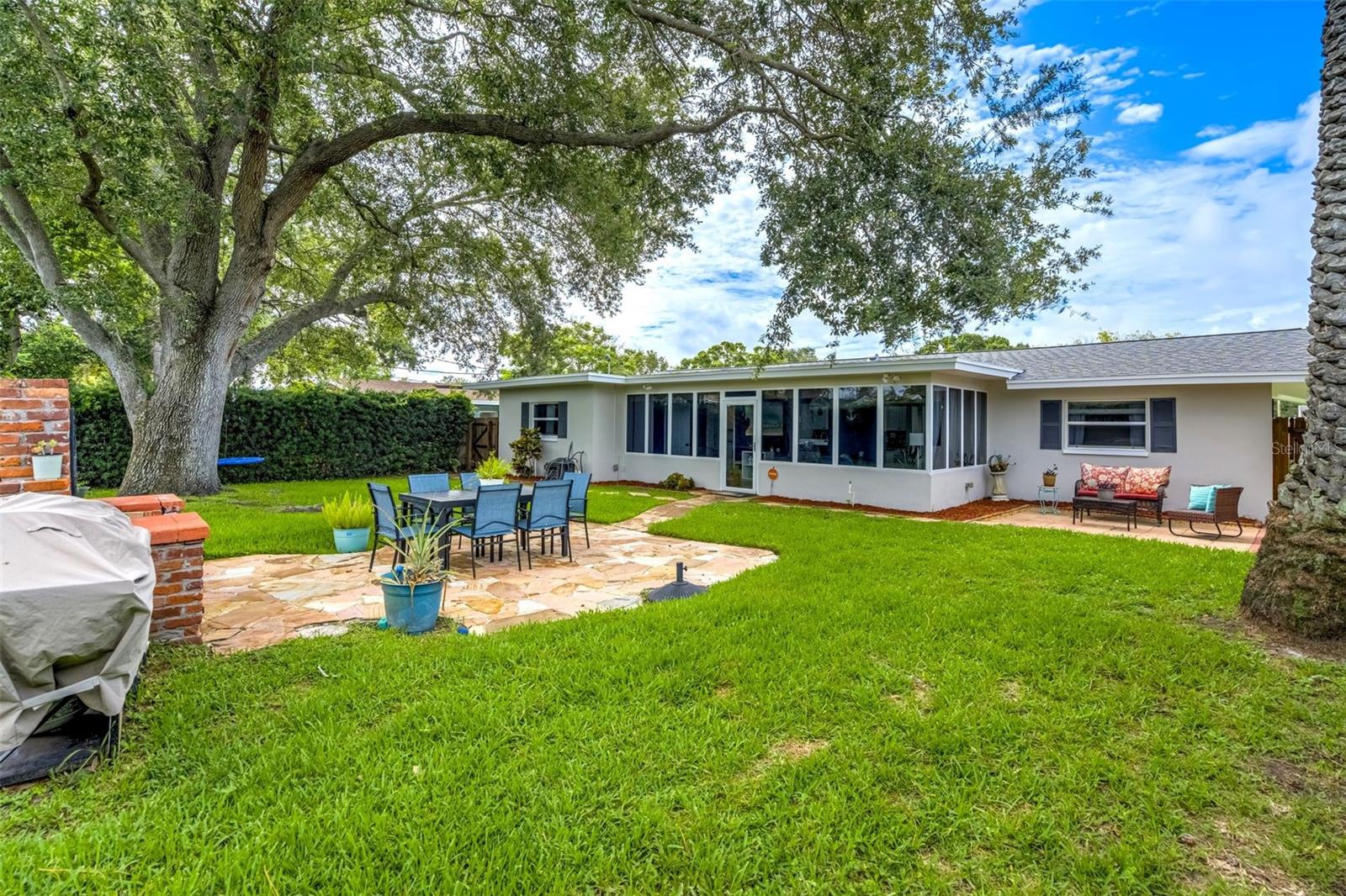 WOODRIDGE - Residential