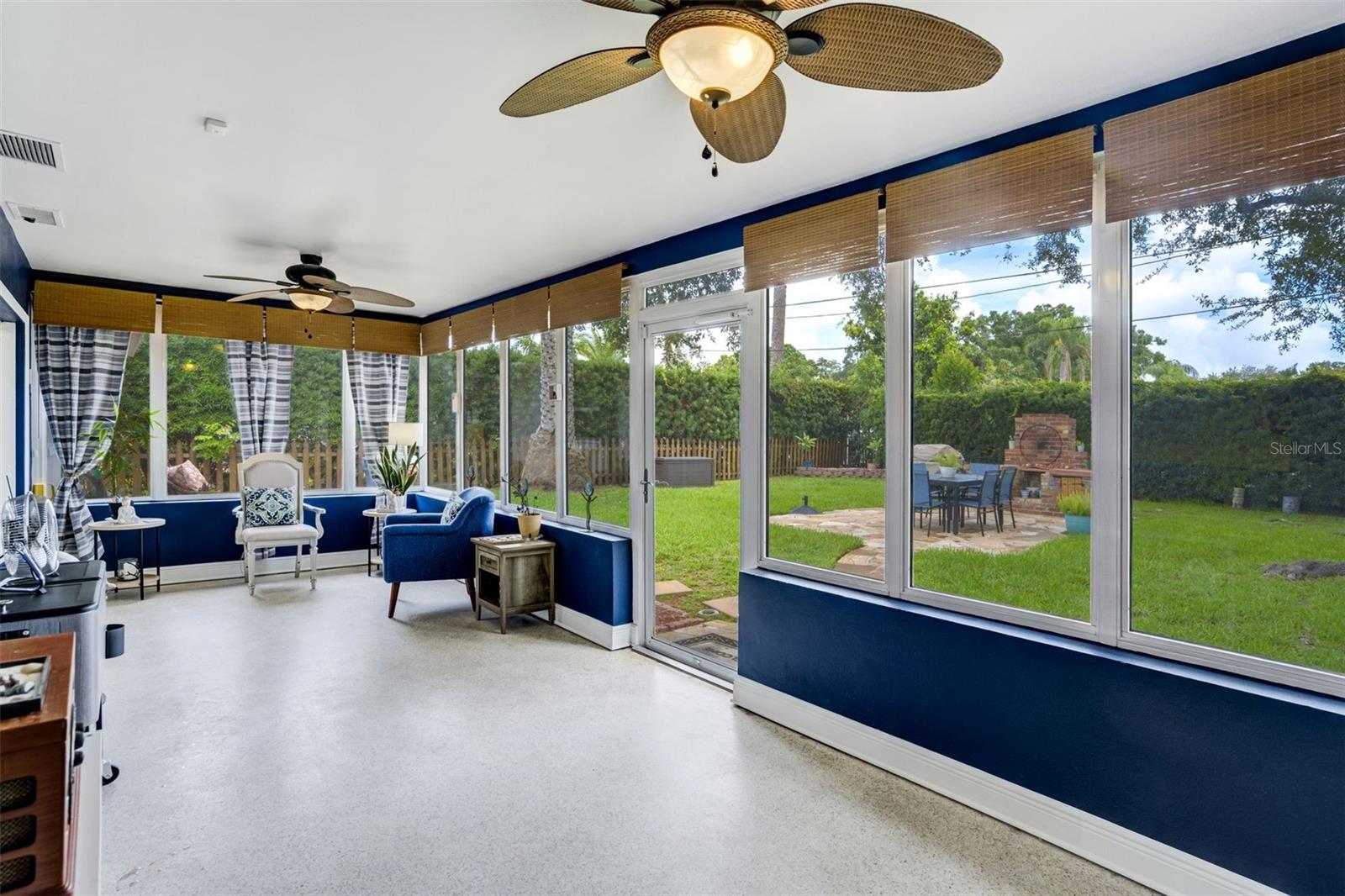 WOODRIDGE - Residential