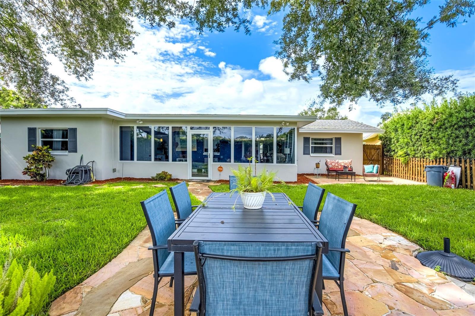WOODRIDGE - Residential