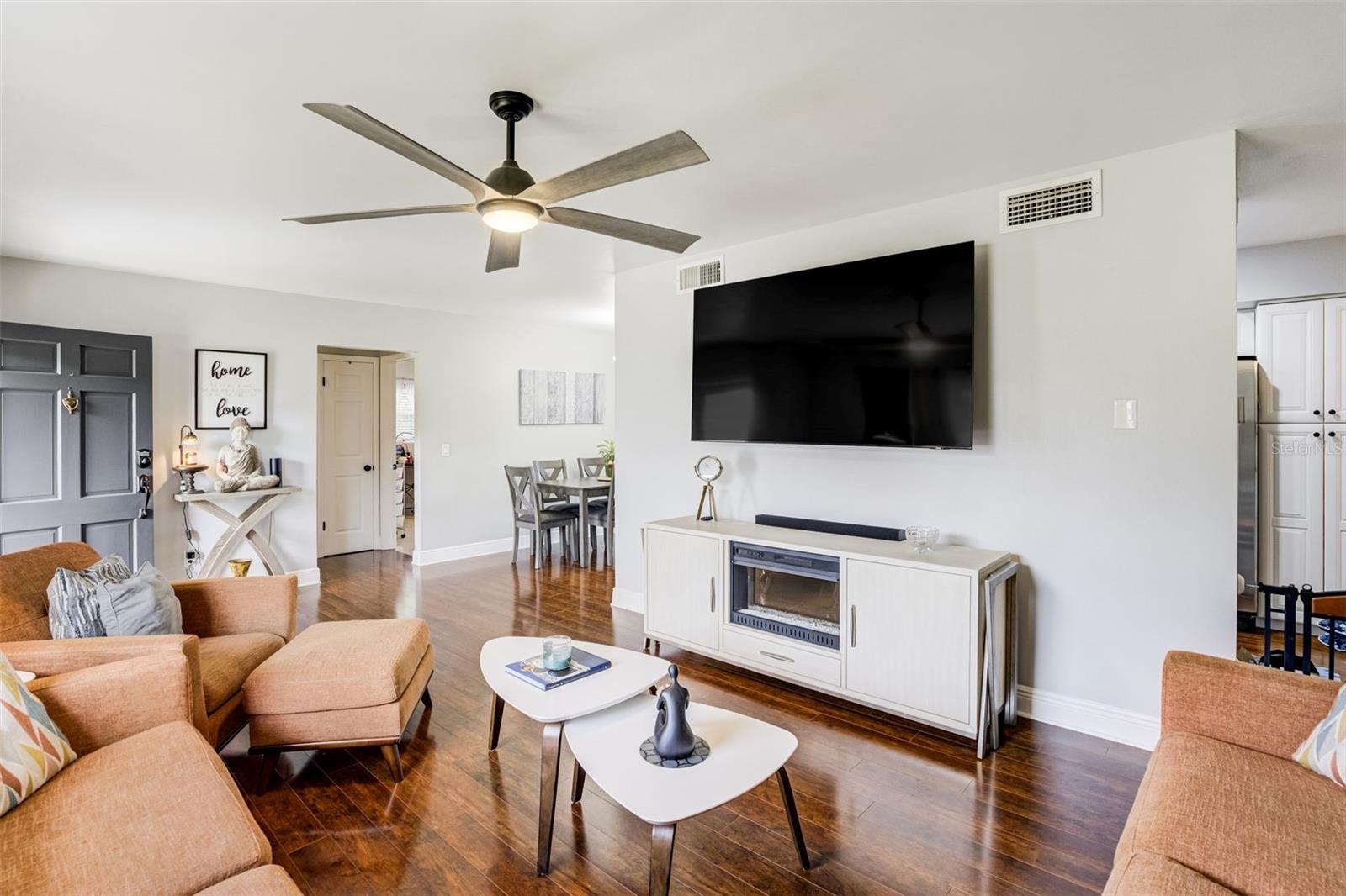WOODRIDGE - Residential