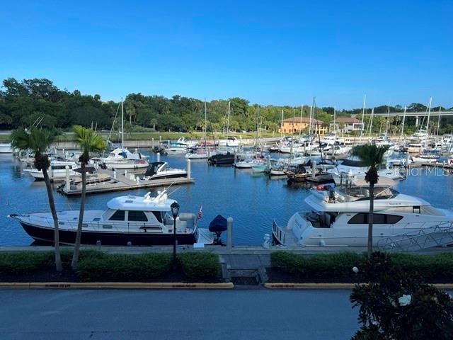 HARBOR VILLAGE MARINA - Residential Lease