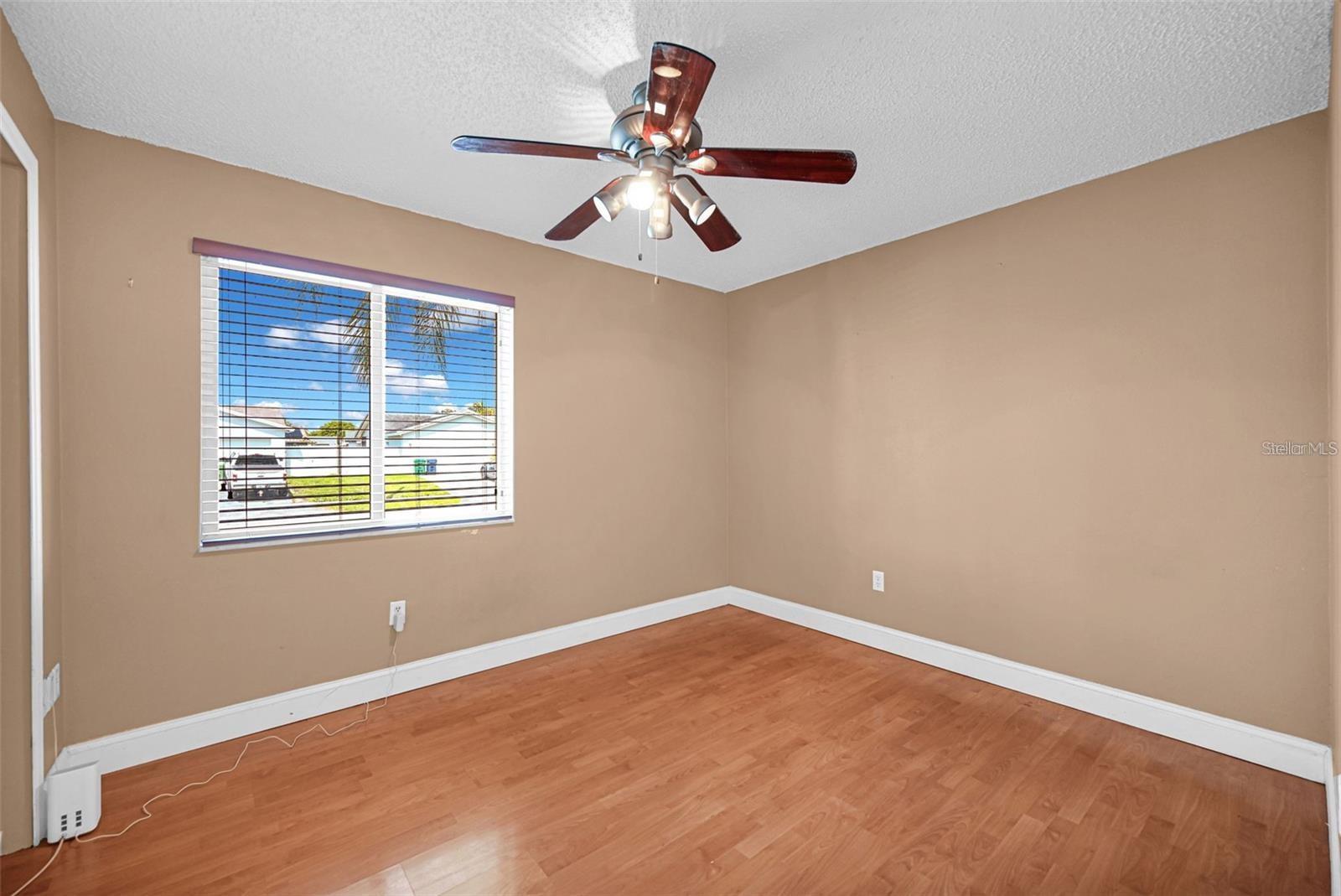 MEADOW WOOD MANOR SEC 10 - Residential Lease