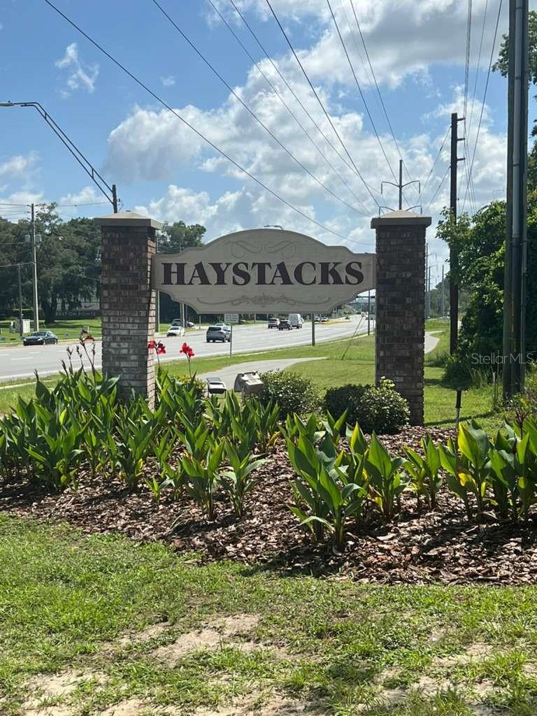 HAYSTACKS - Residential Lease