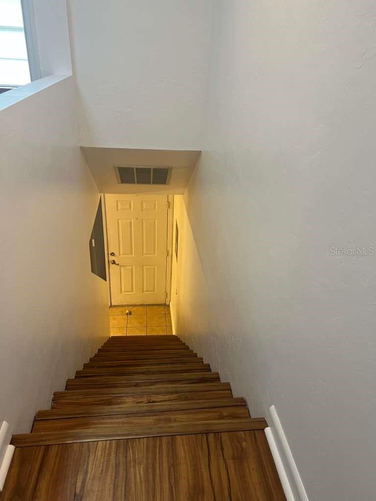 HAYSTACKS - Residential Lease