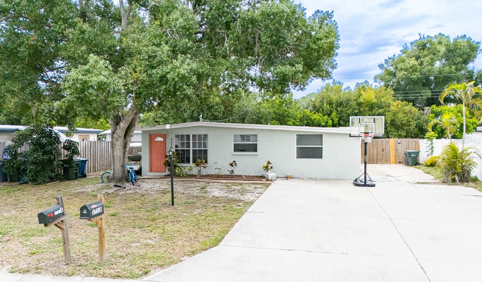 RIDGEWOOD ESTATES ADD 01 RESUB - Residential Income