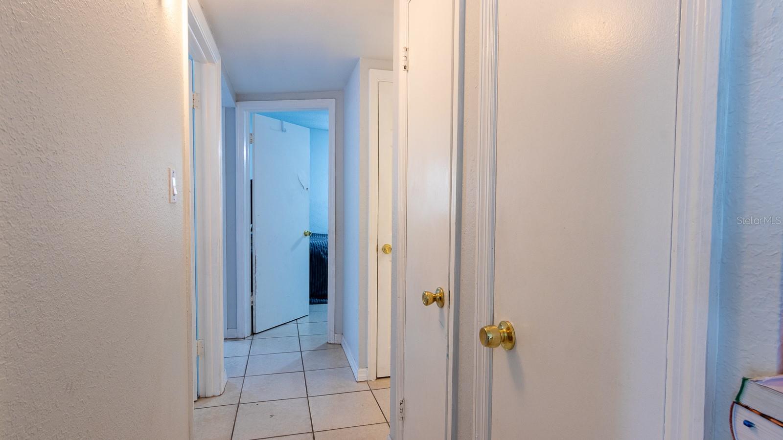 RIDGEWOOD ESTATES ADD 01 RESUB - Residential Income