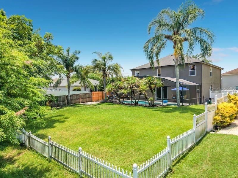 KENSINGTON AT EASTWOOD - Residential