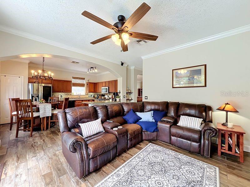 KENSINGTON AT EASTWOOD - Residential