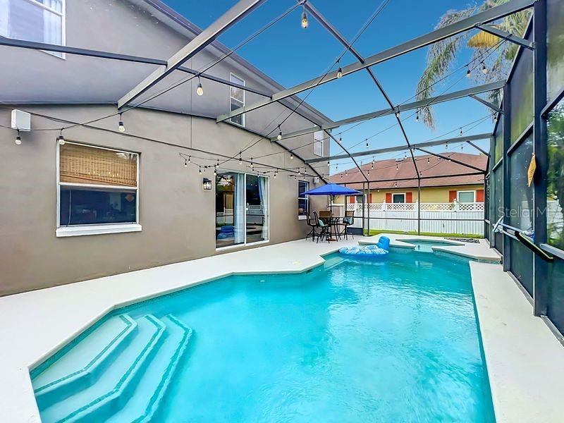 KENSINGTON AT EASTWOOD - Residential