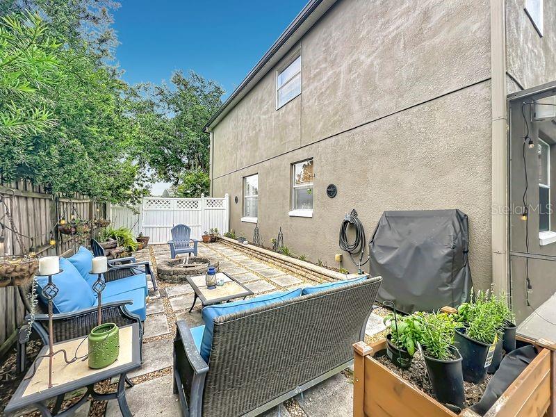KENSINGTON AT EASTWOOD - Residential