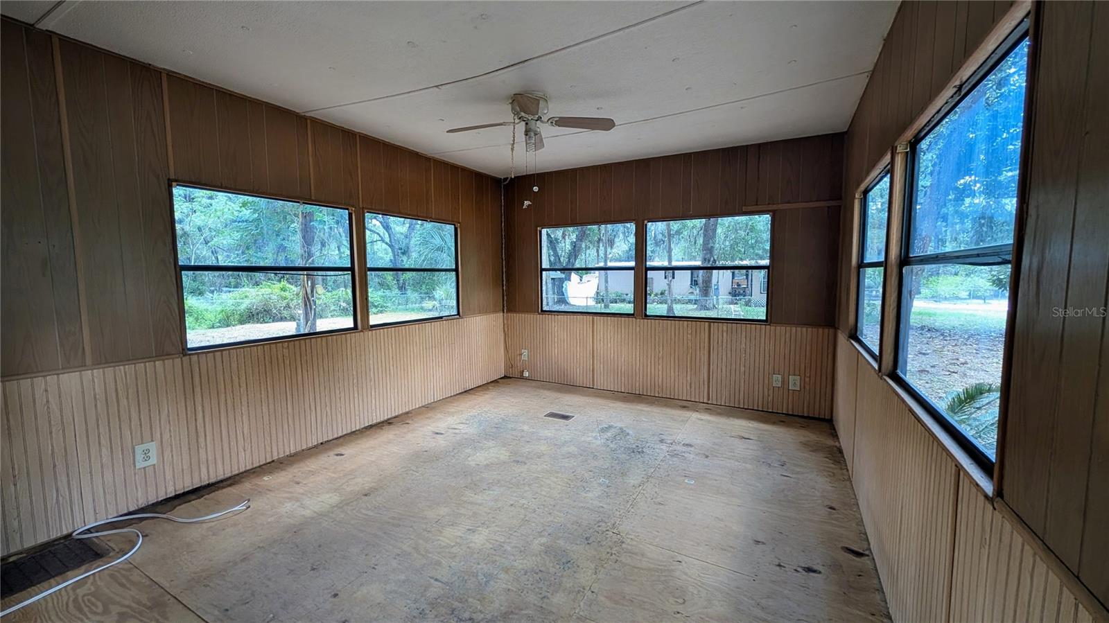 CRYSTAL RIVER OAKS - Residential