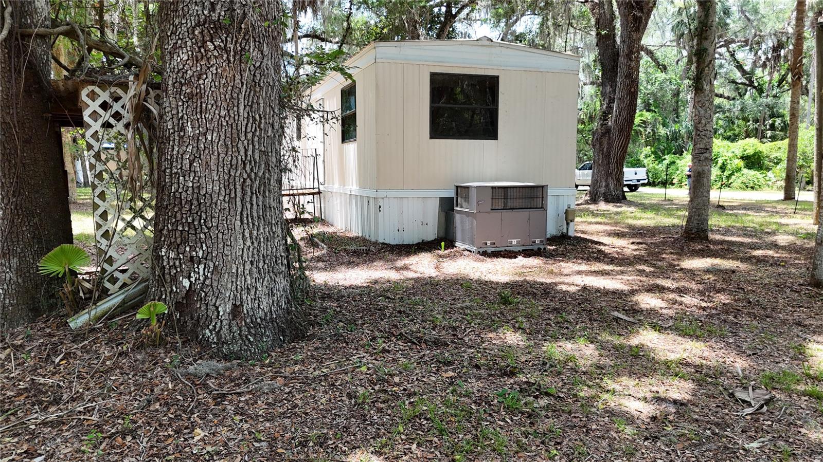 CRYSTAL RIVER OAKS - Residential