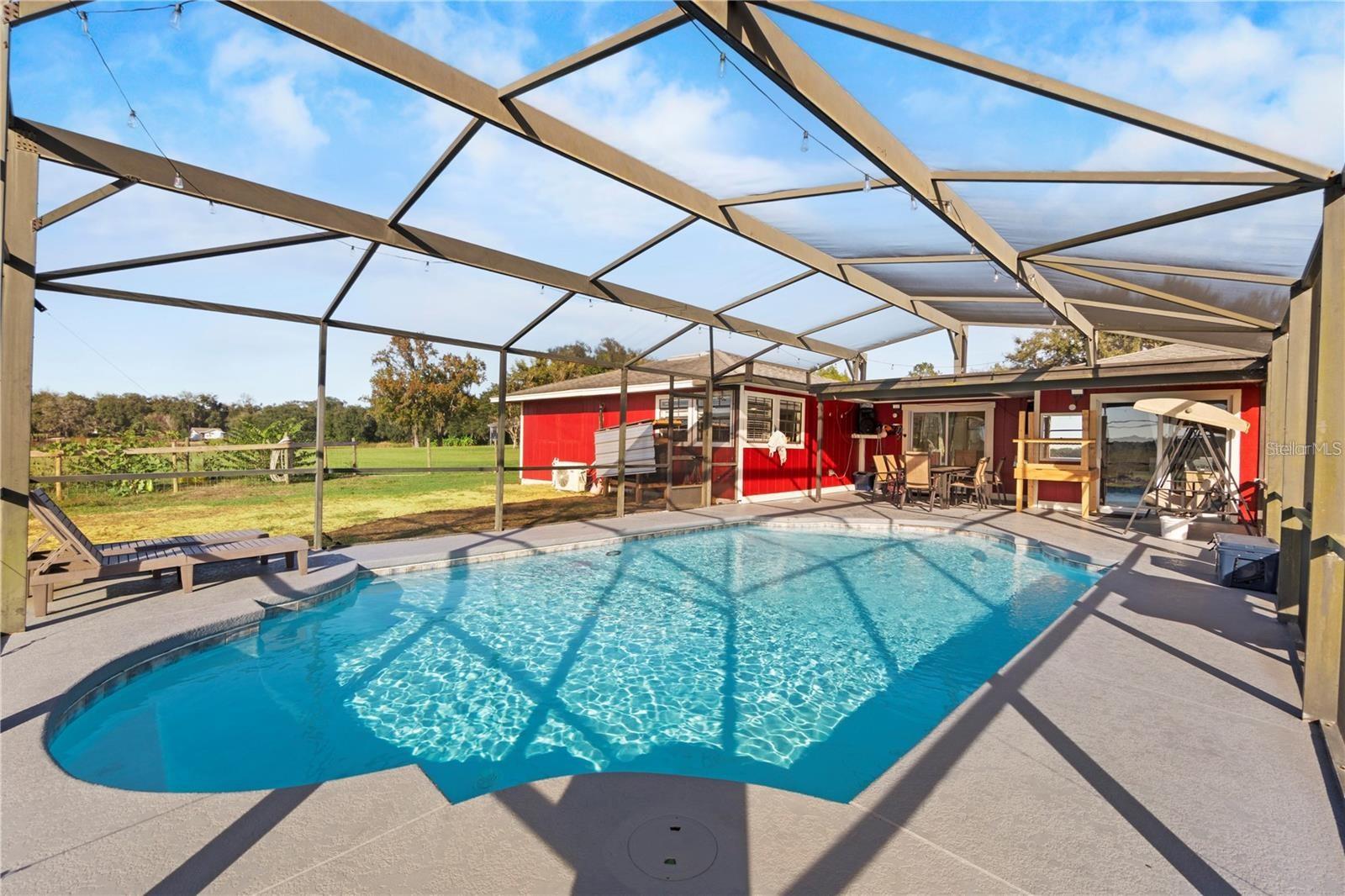 PLEASURE COVE - Residential