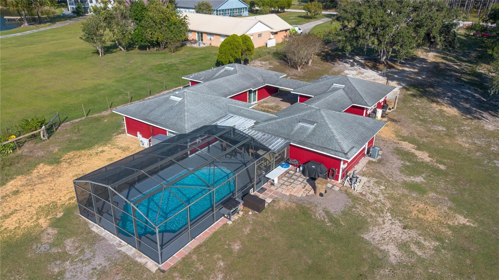 PLEASURE COVE - Residential