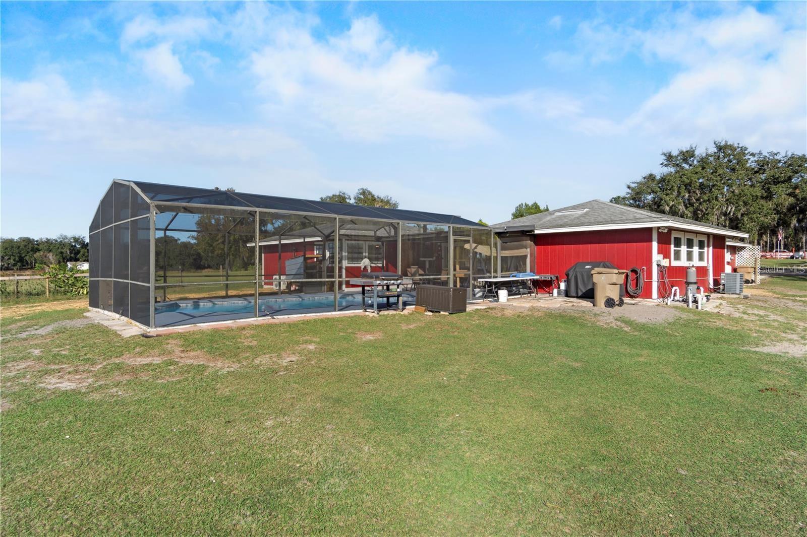 PLEASURE COVE - Residential