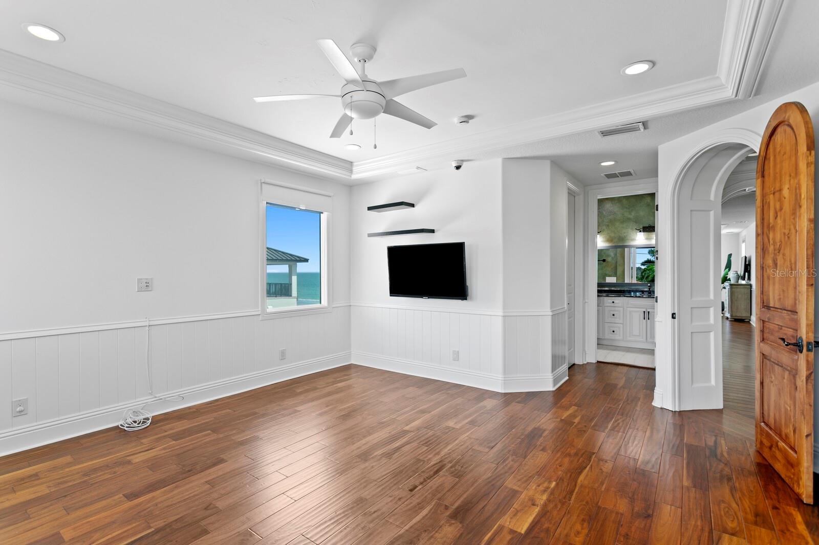 LONE PALM BEACH 2ND ADD - Residential