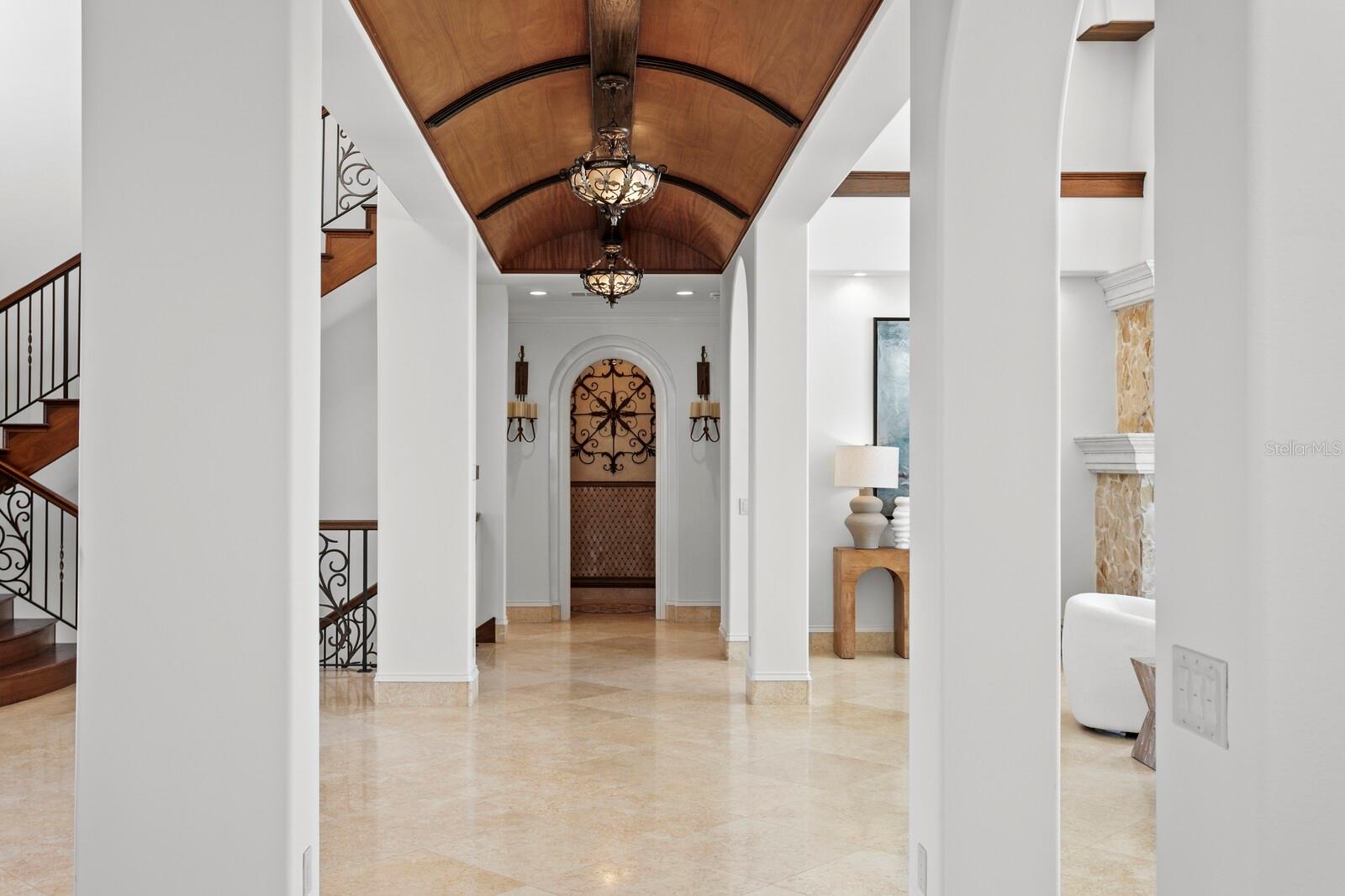 LONE PALM BEACH 2ND ADD - Residential