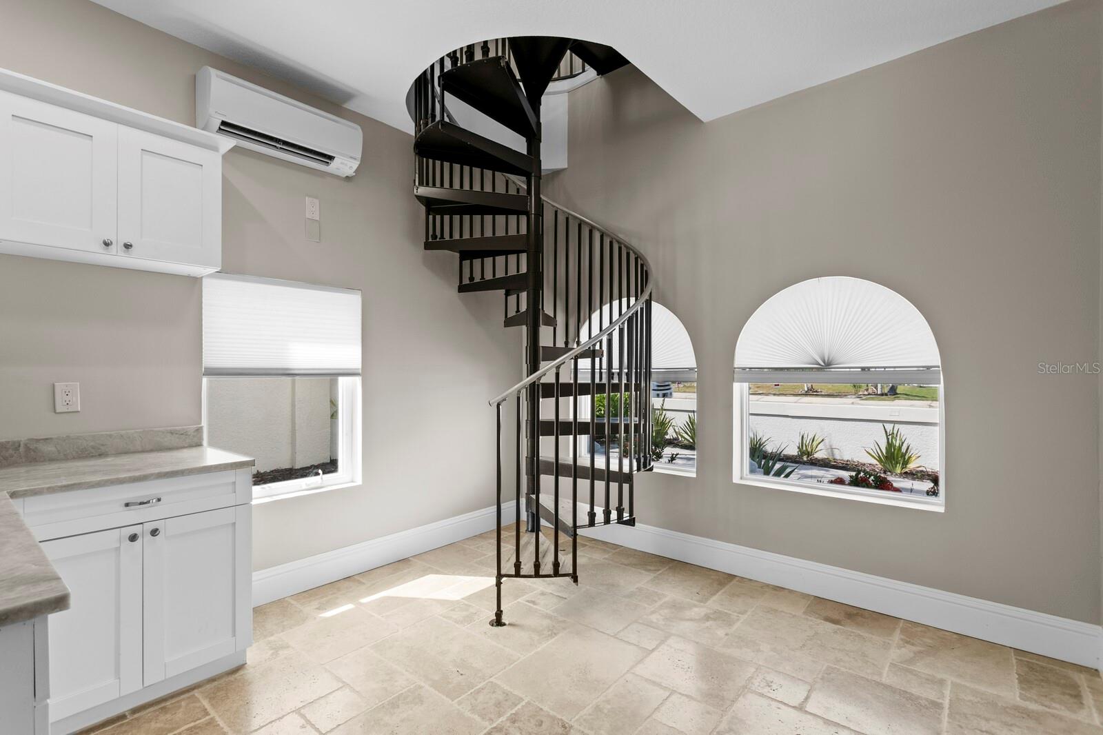 LONE PALM BEACH 2ND ADD - Residential
