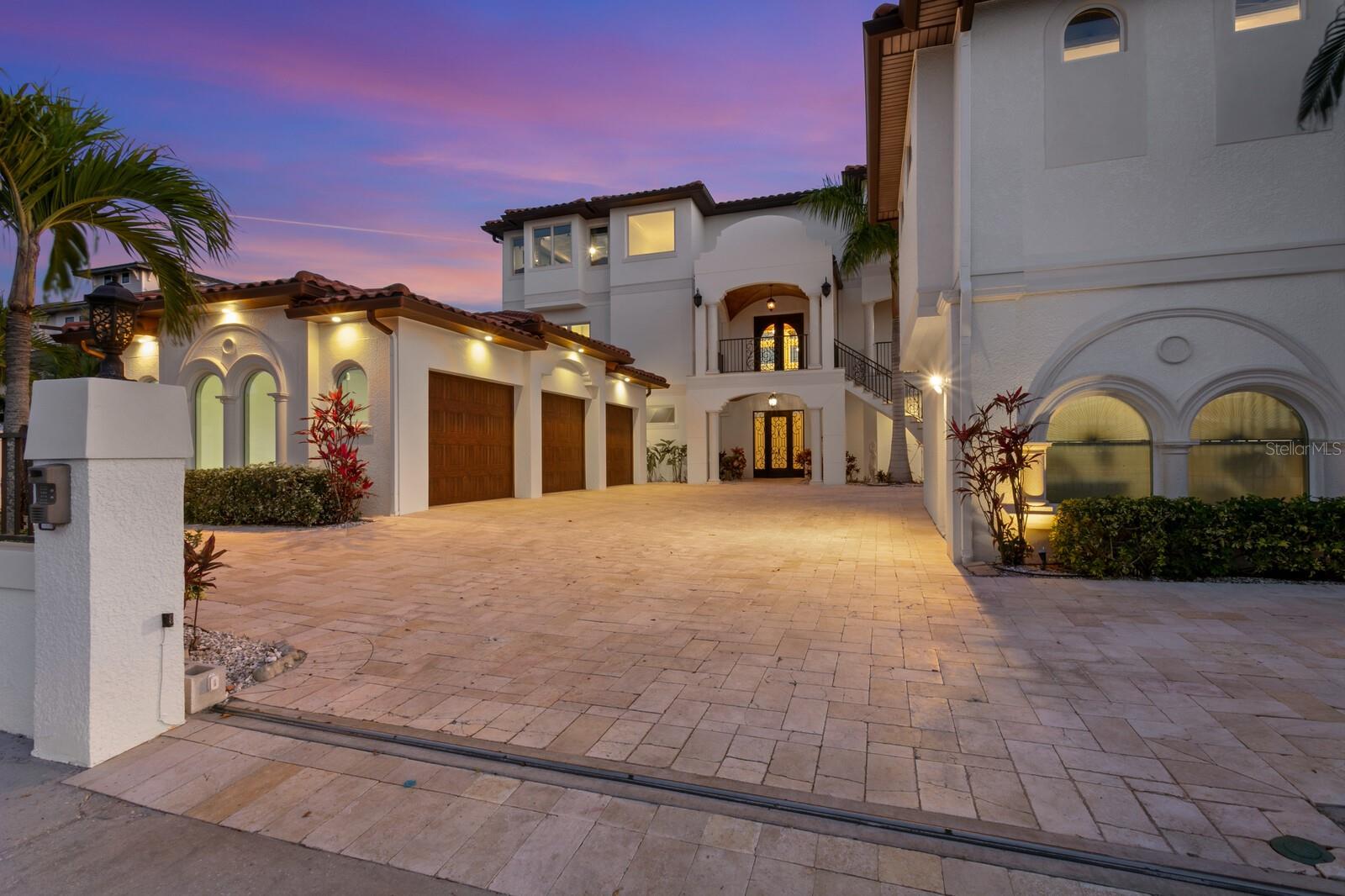 LONE PALM BEACH 2ND ADD - Residential
