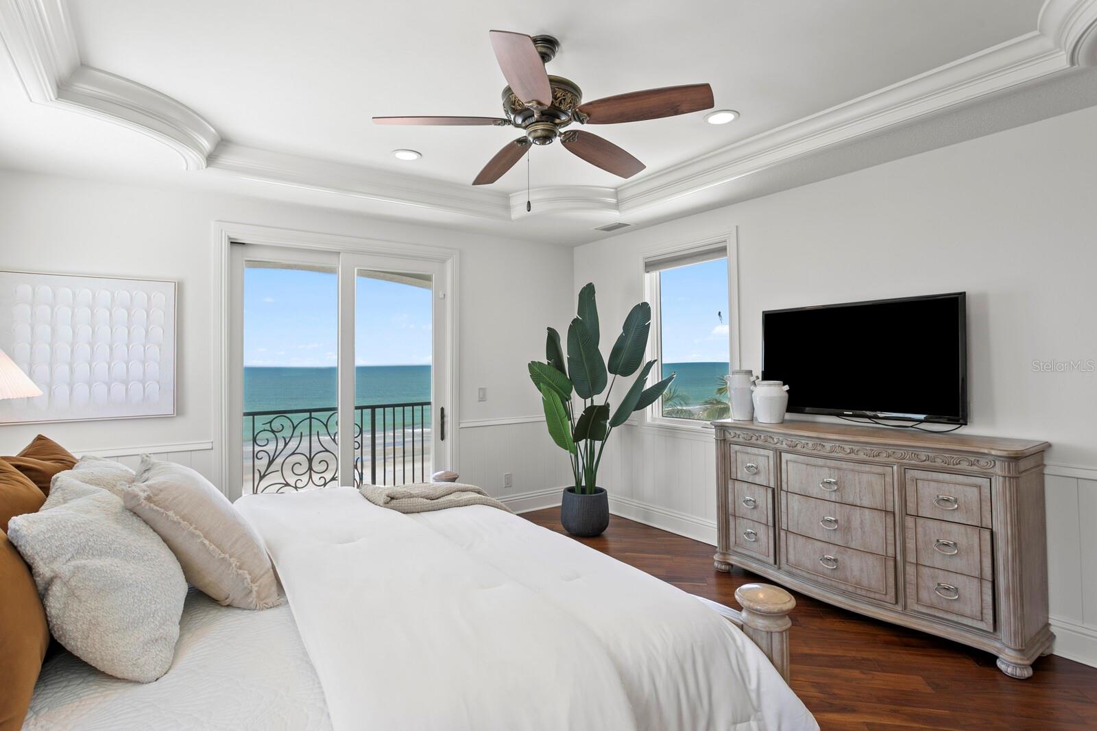 LONE PALM BEACH 2ND ADD - Residential