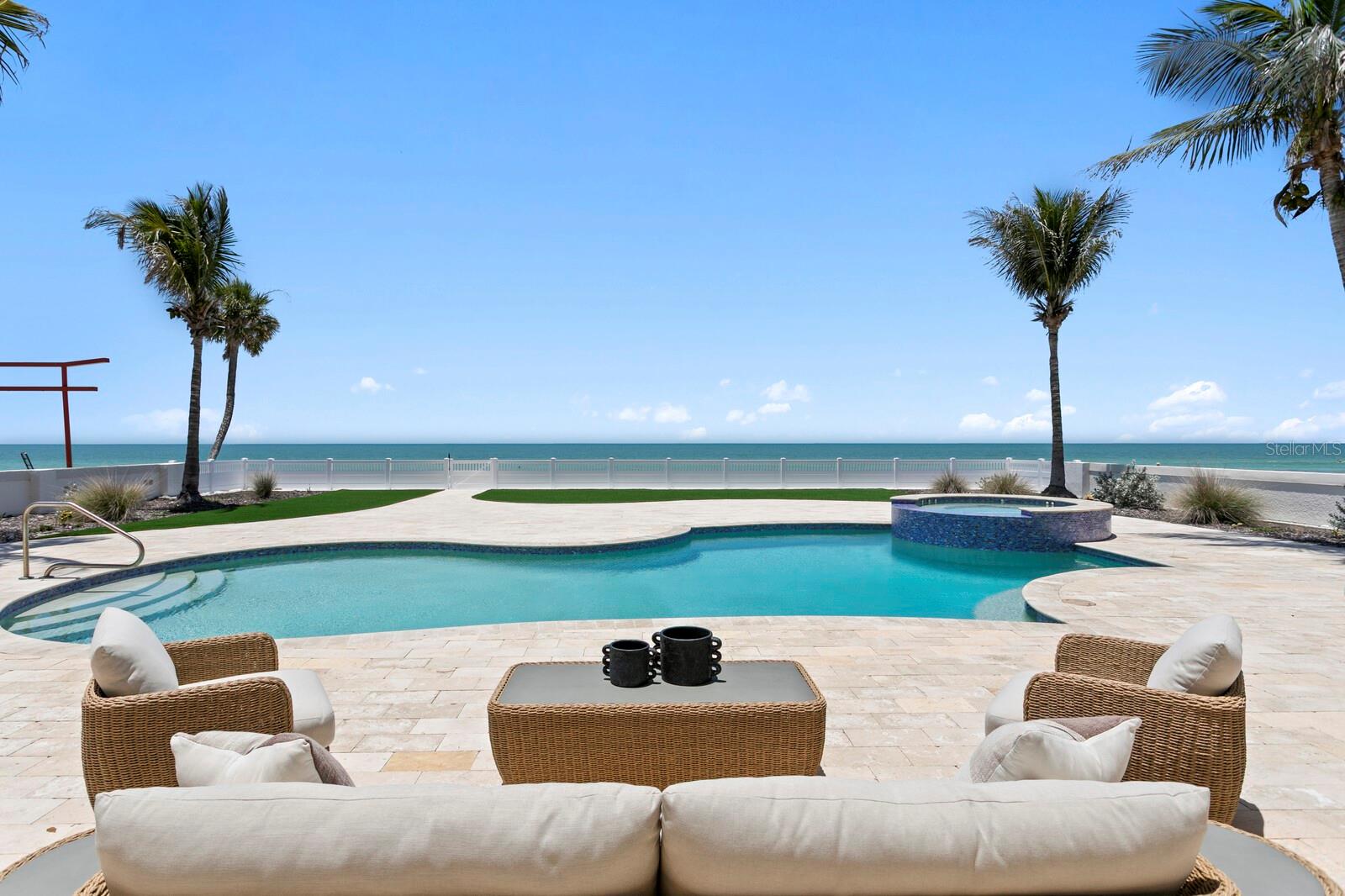 LONE PALM BEACH 2ND ADD - Residential