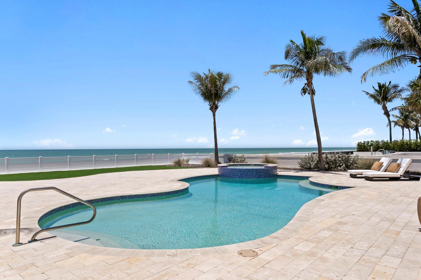 LONE PALM BEACH 2ND ADD - Residential