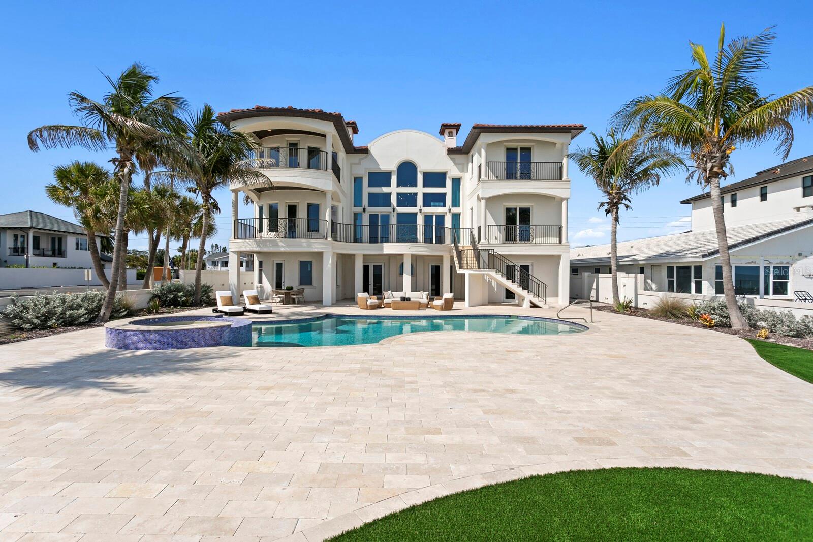 LONE PALM BEACH 2ND ADD - Residential