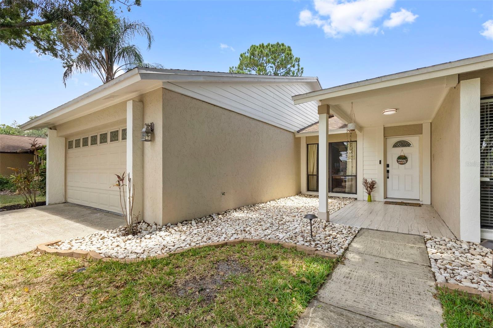 COUNTRY PLACE UNIT 3 B - Residential