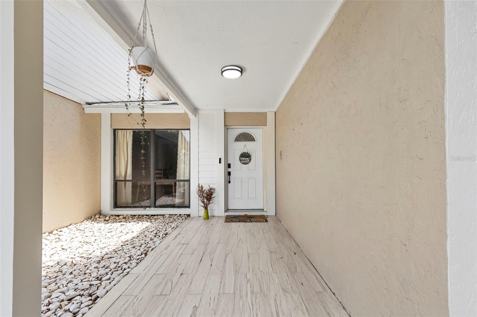 COUNTRY PLACE UNIT 3 B - Residential