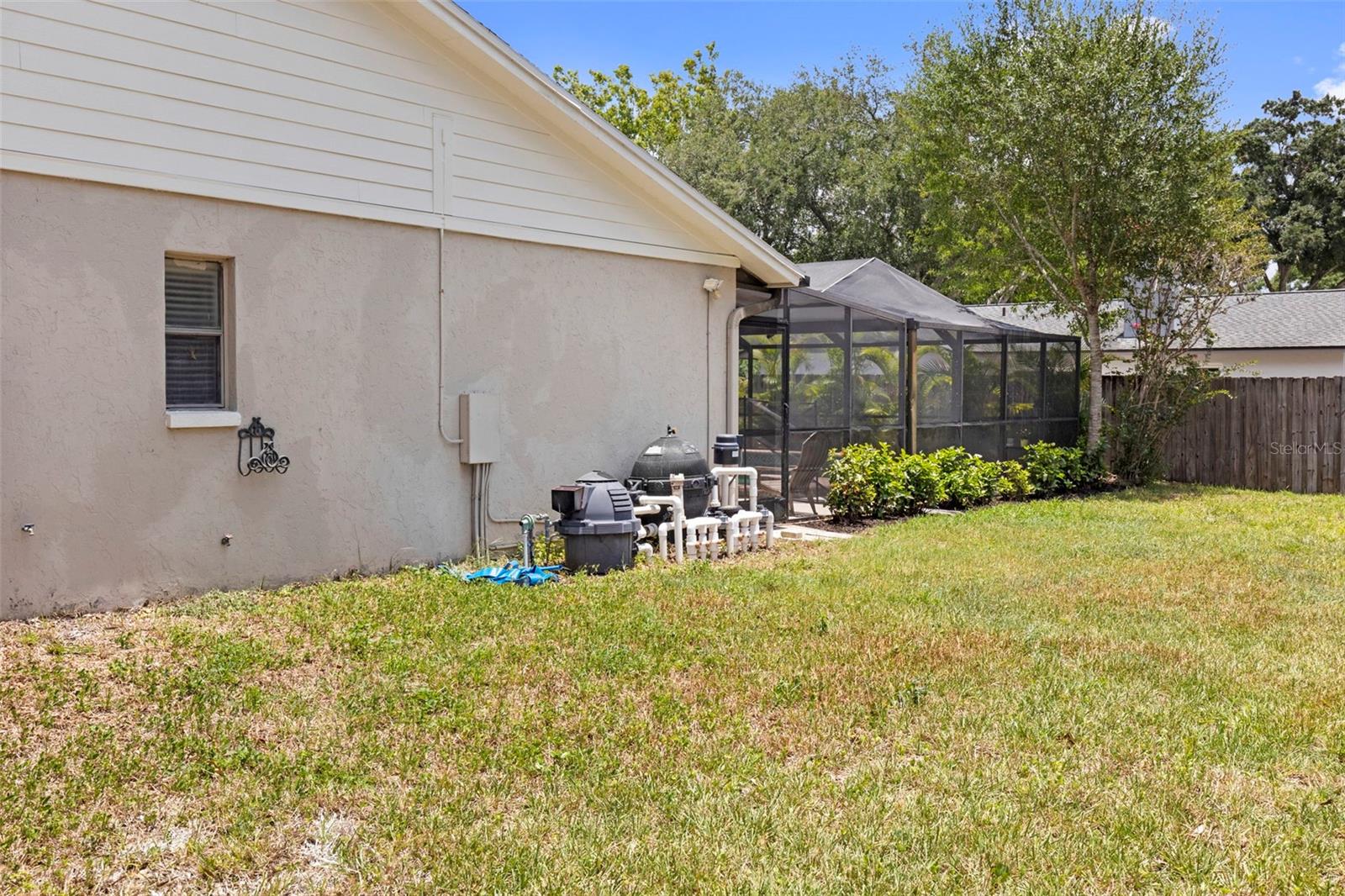 COUNTRY PLACE UNIT 3 B - Residential