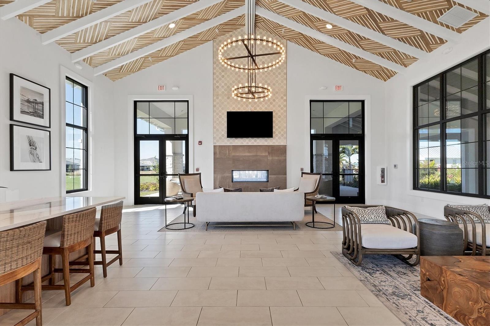 SOLSTICE PH TWO - Residential