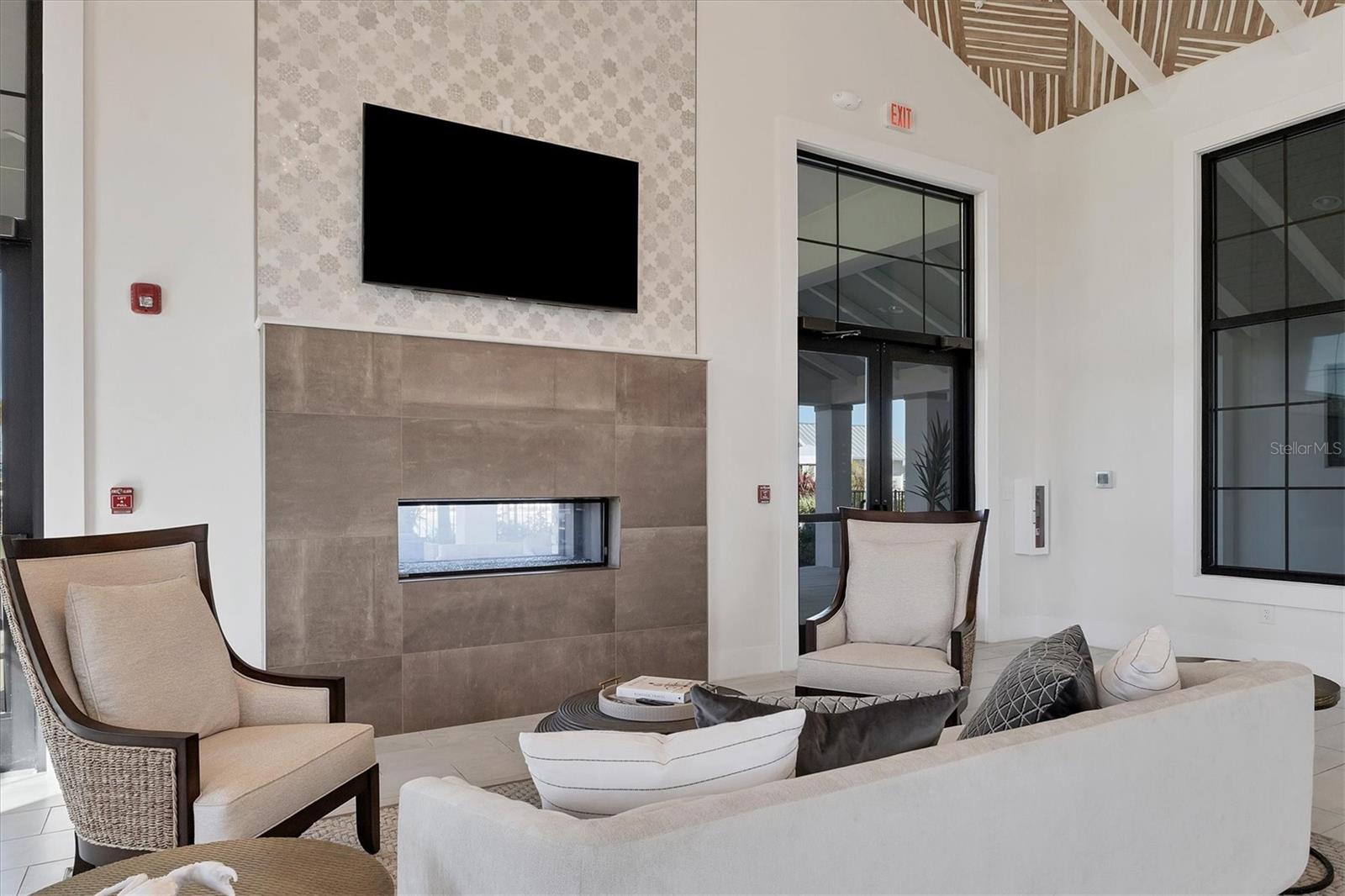 SOLSTICE PH TWO - Residential