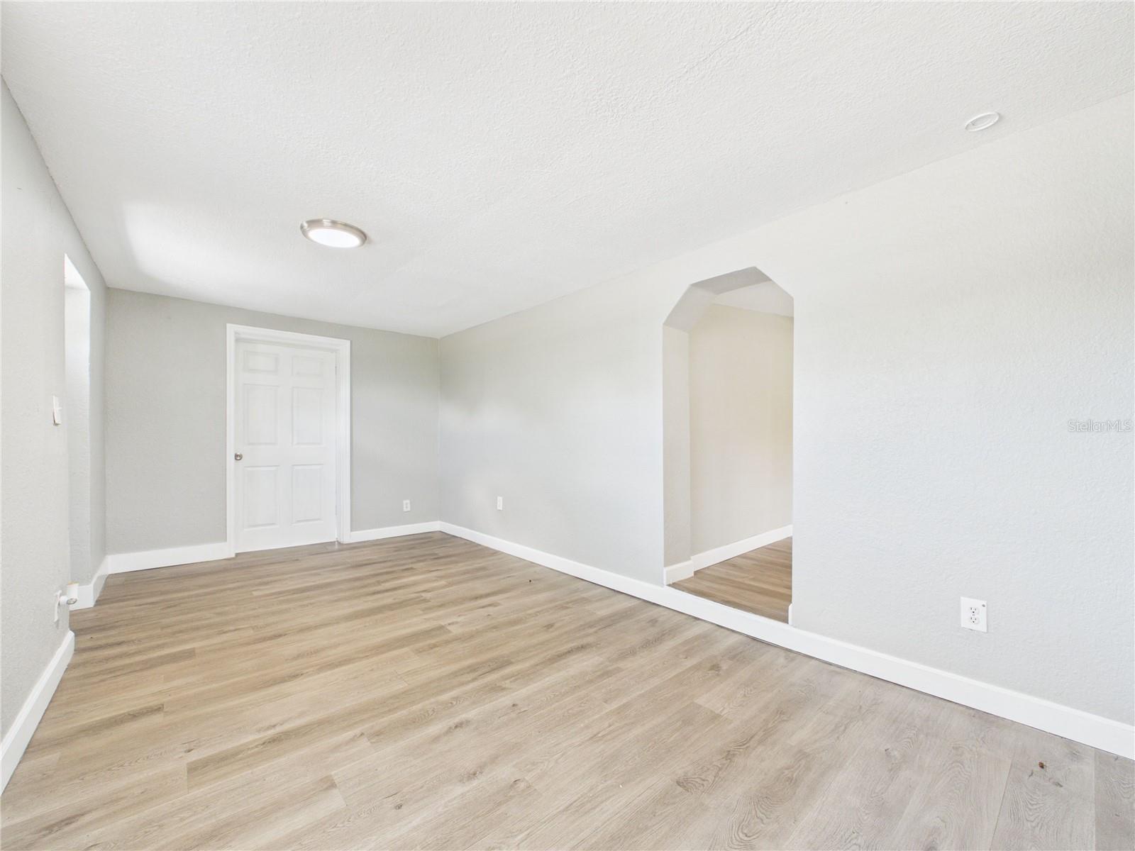 TOBYS ACRES - Residential Lease