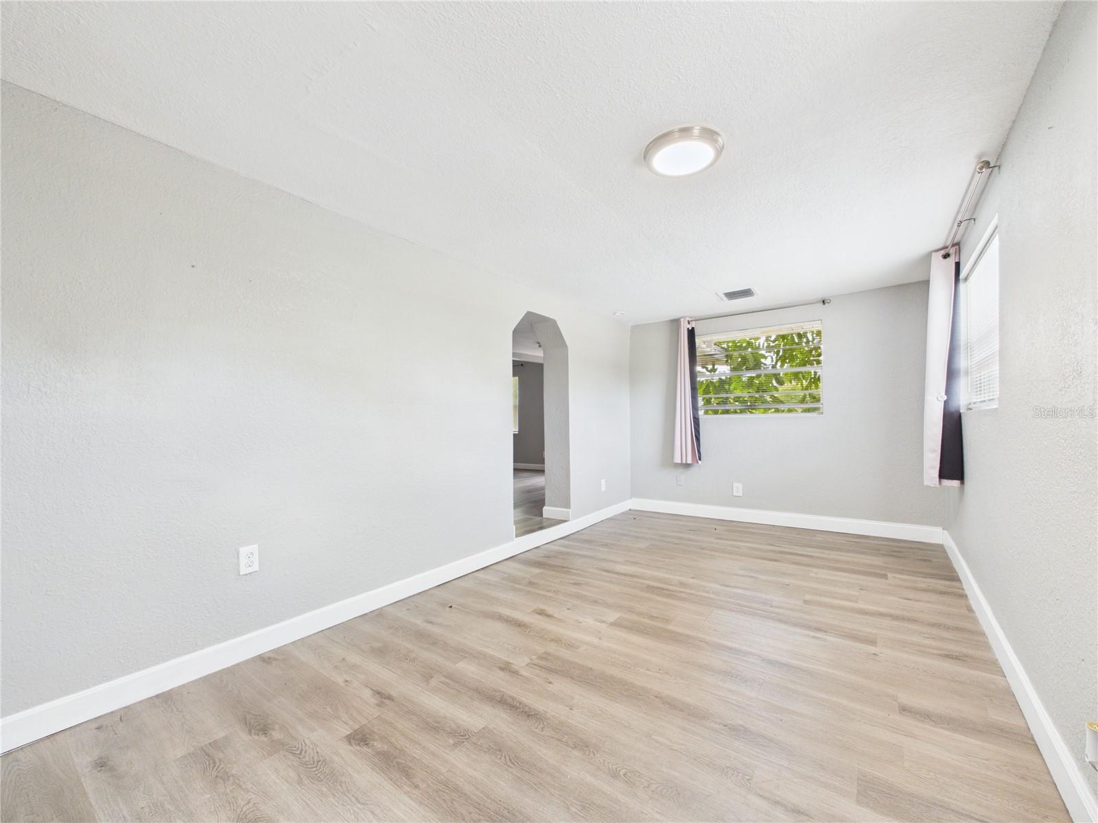 TOBYS ACRES - Residential Lease