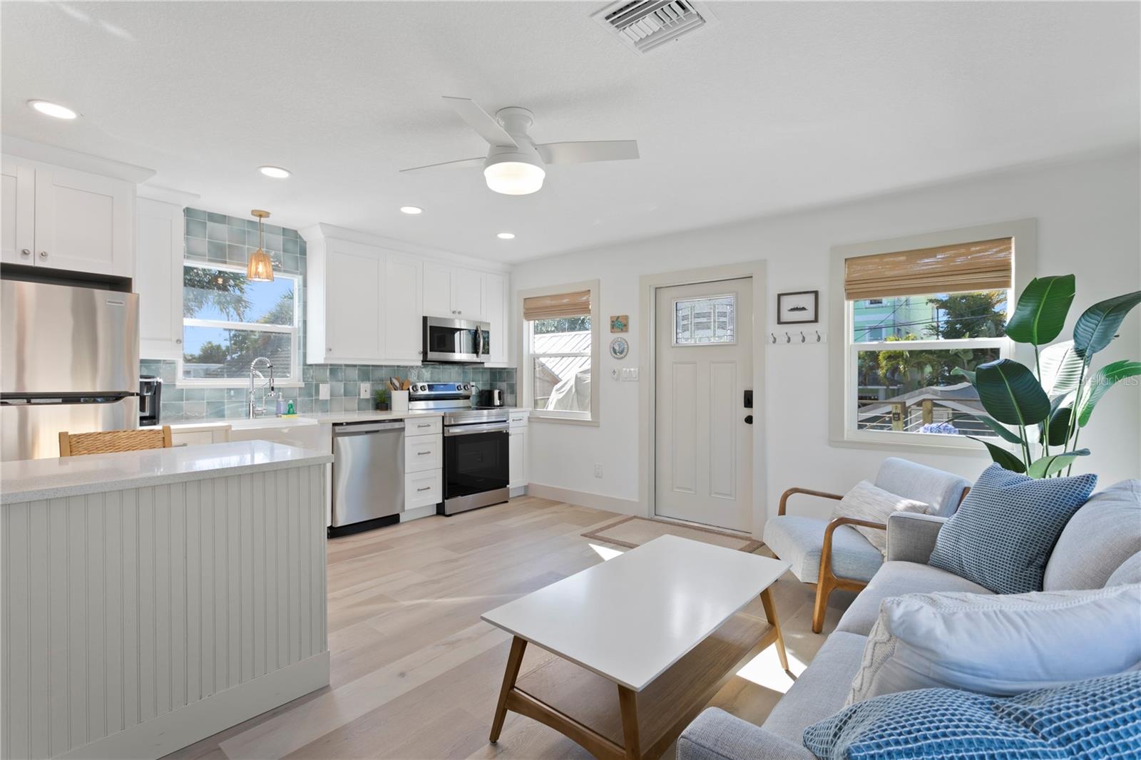 NEW HAVEN BEACH - Residential