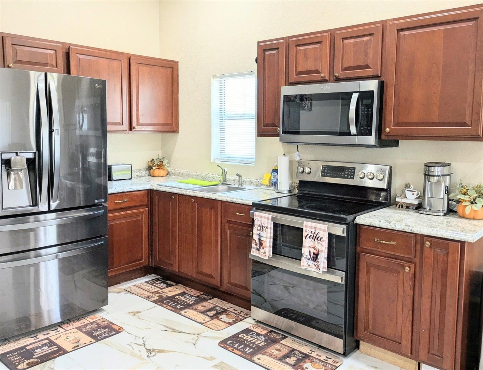 37180 COUNTY ROAD 452 - Residential