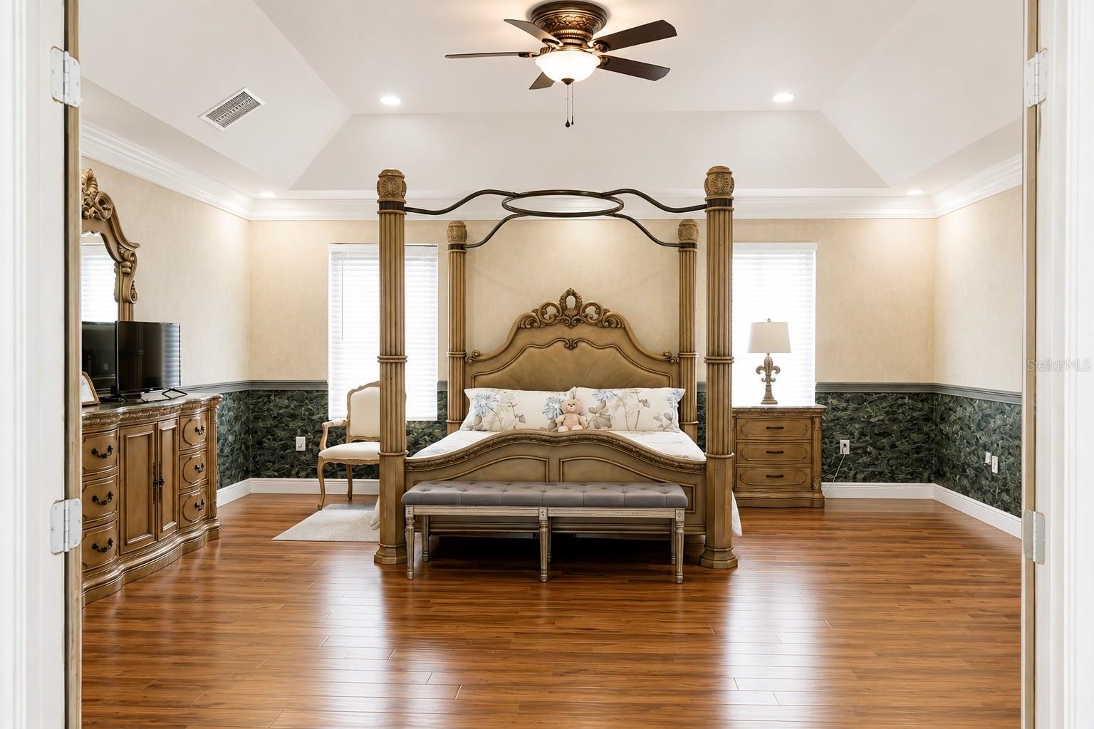 37180 COUNTY ROAD 452 - Residential