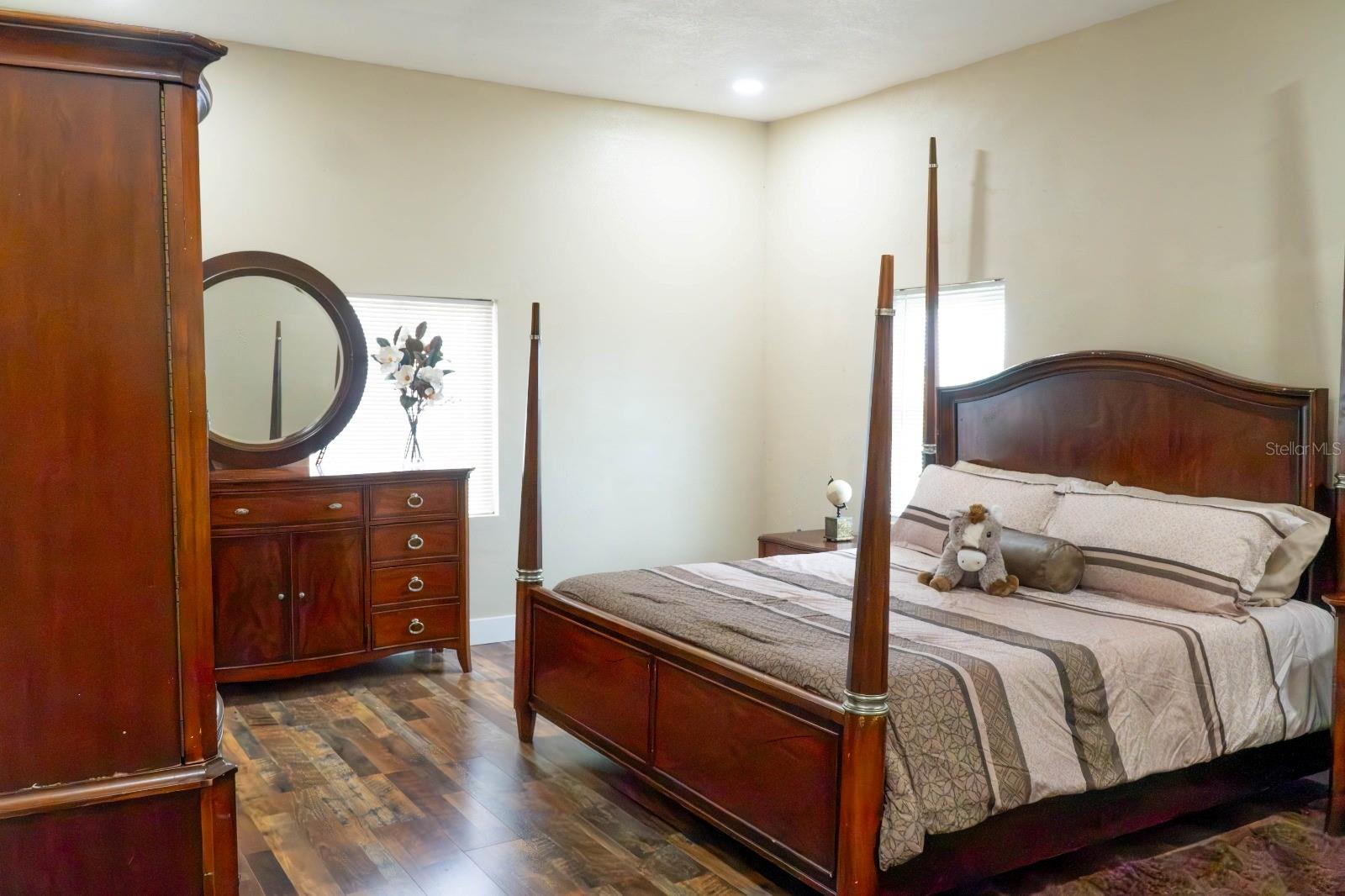 37180 COUNTY ROAD 452 - Residential