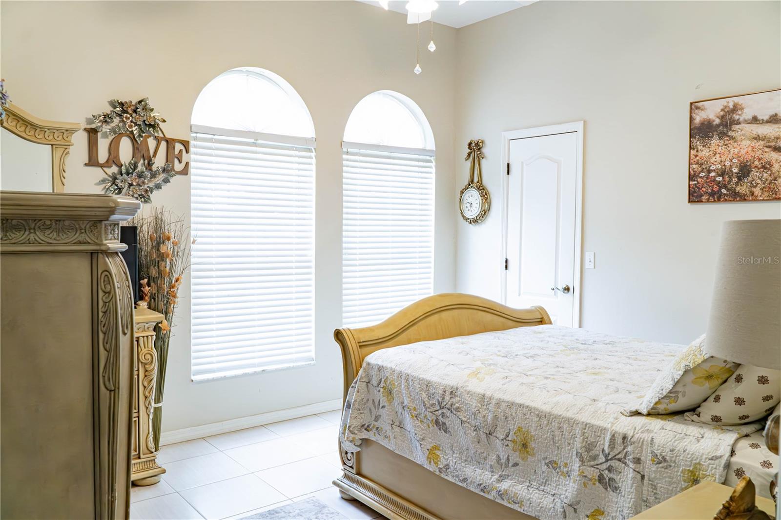 37180 COUNTY ROAD 452 - Residential