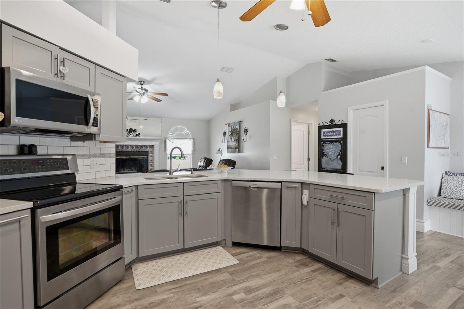 LAKE PADGETT PINES - Residential