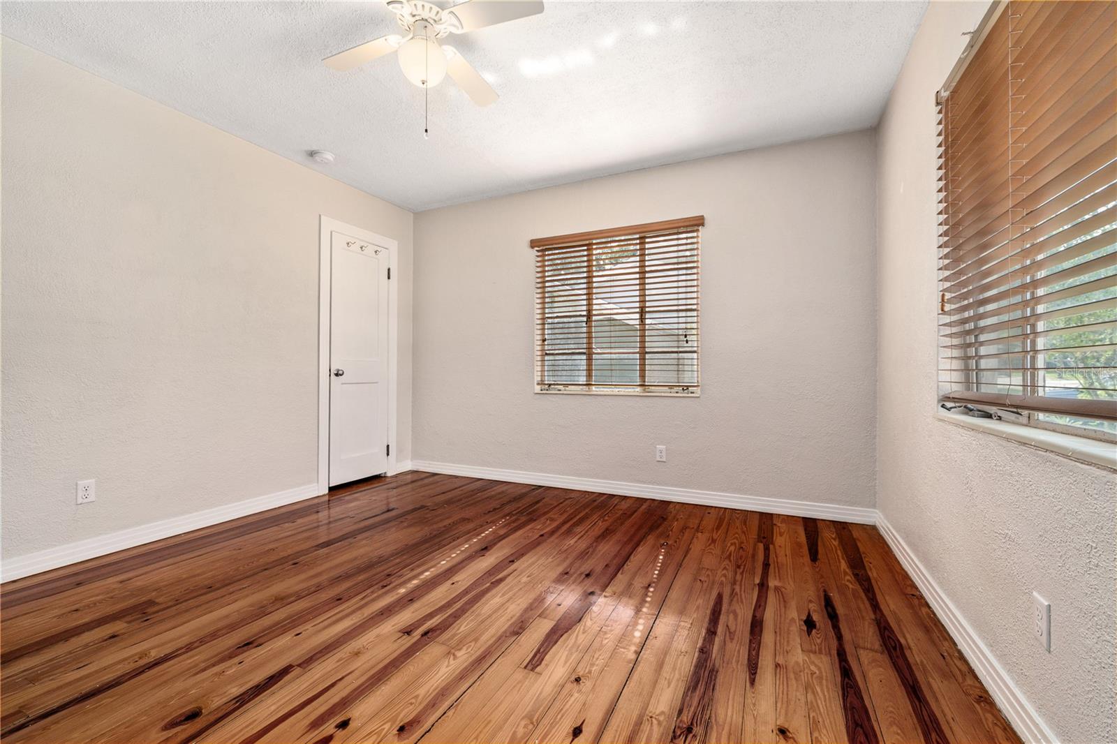 HAMPTON TERRACE - Residential