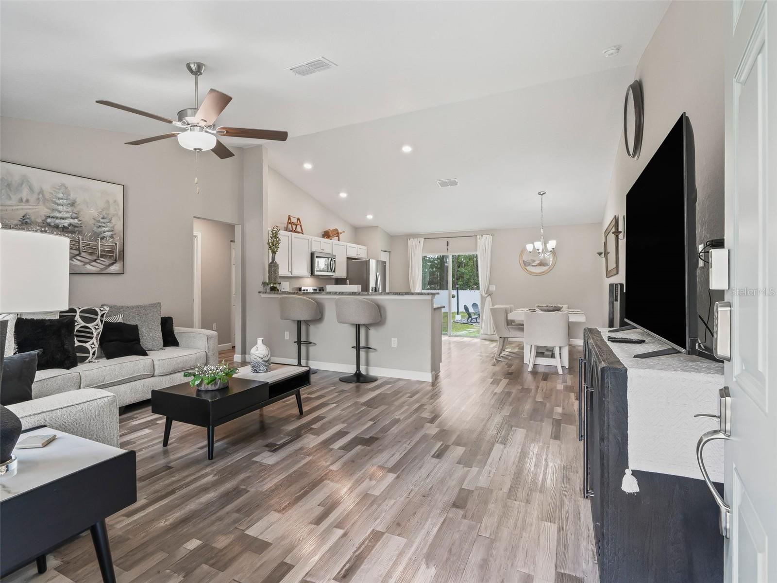 MARION OAKS UN NINE - Residential