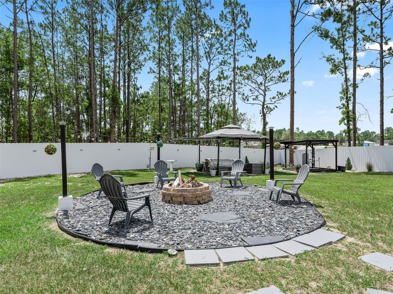 MARION OAKS UN NINE - Residential