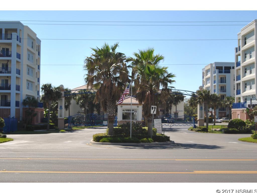 Ocean Walk/New Smyrna Beach Bl - Residential