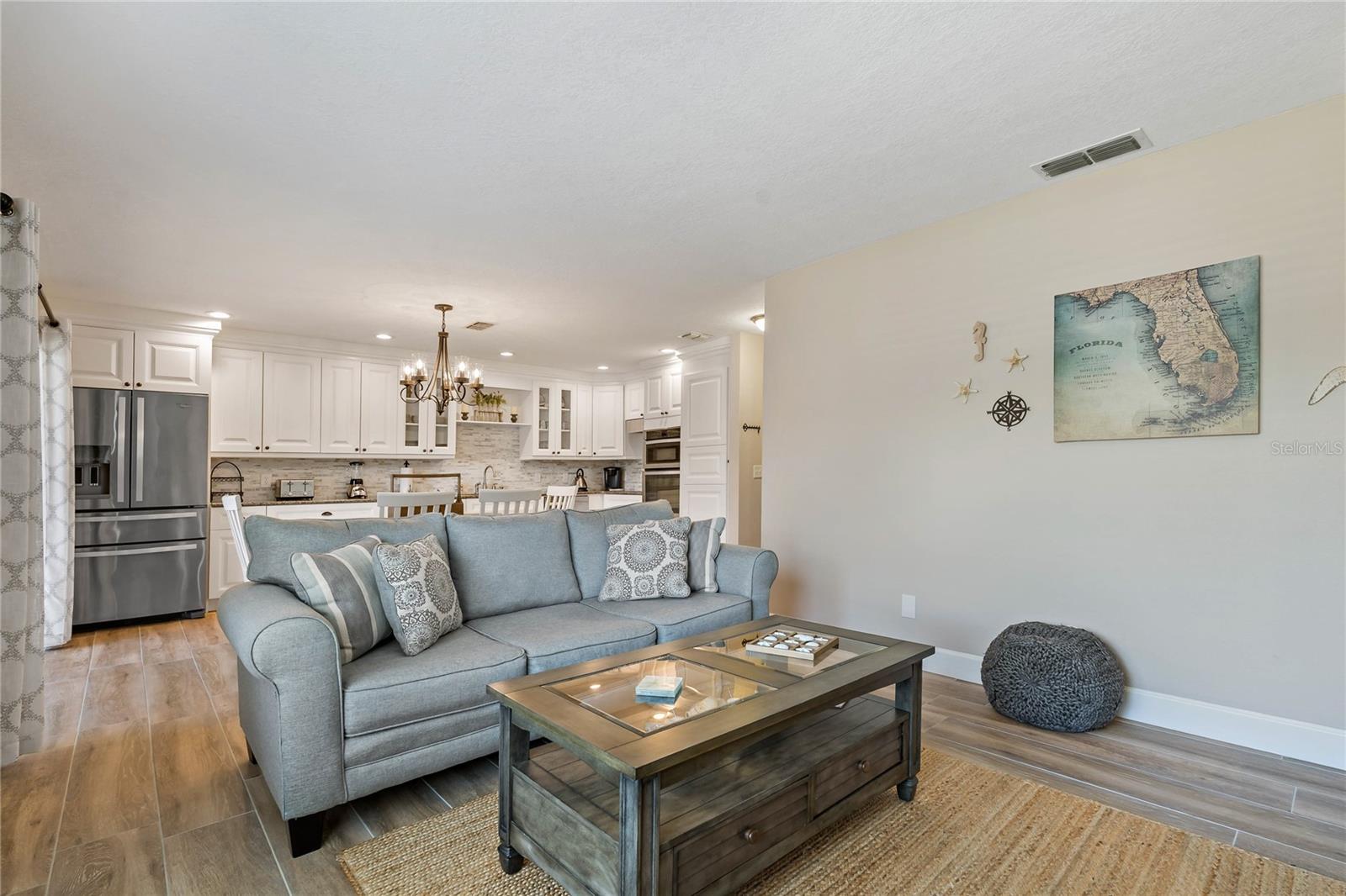 MOORINGS THE CONDO - Residential