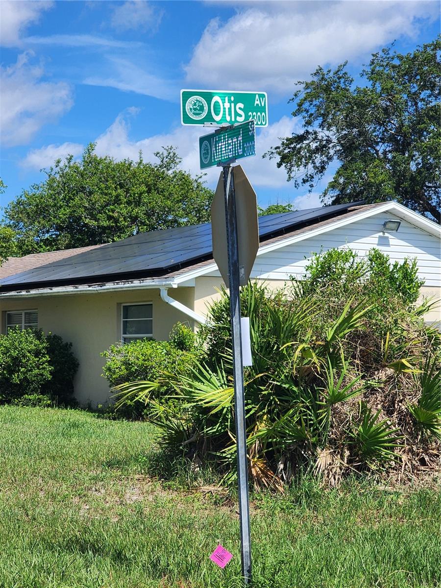DELTONA LAKES UNIT 32 - Land