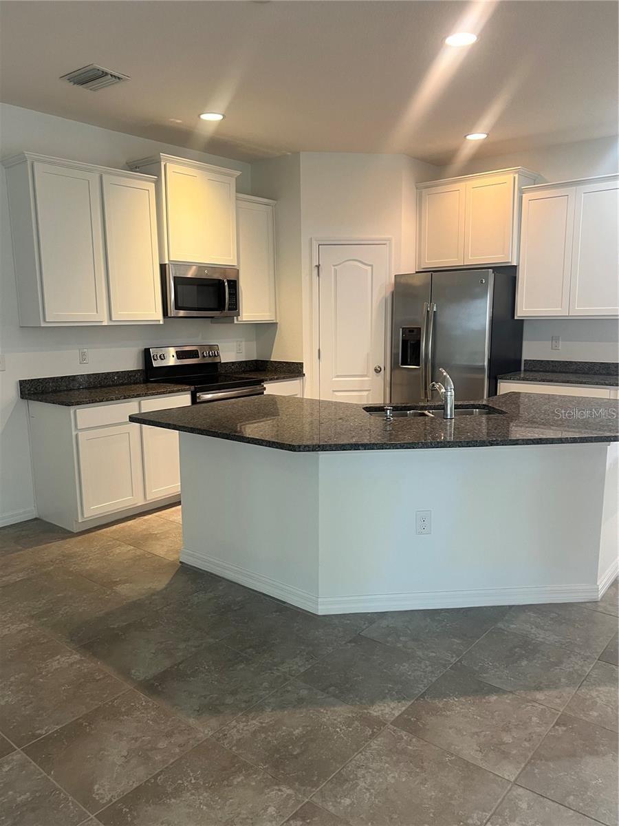 WATERGRASS PCLS C-1 & C-2 - Residential Lease